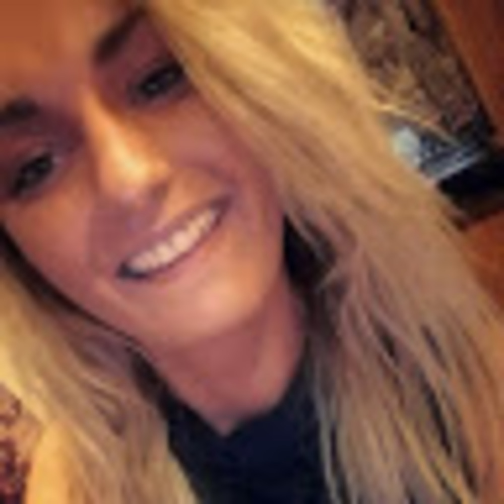 Meet your Posher, Angie